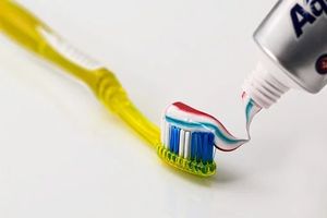 пасти за зъби без флуор - 89902 предложения